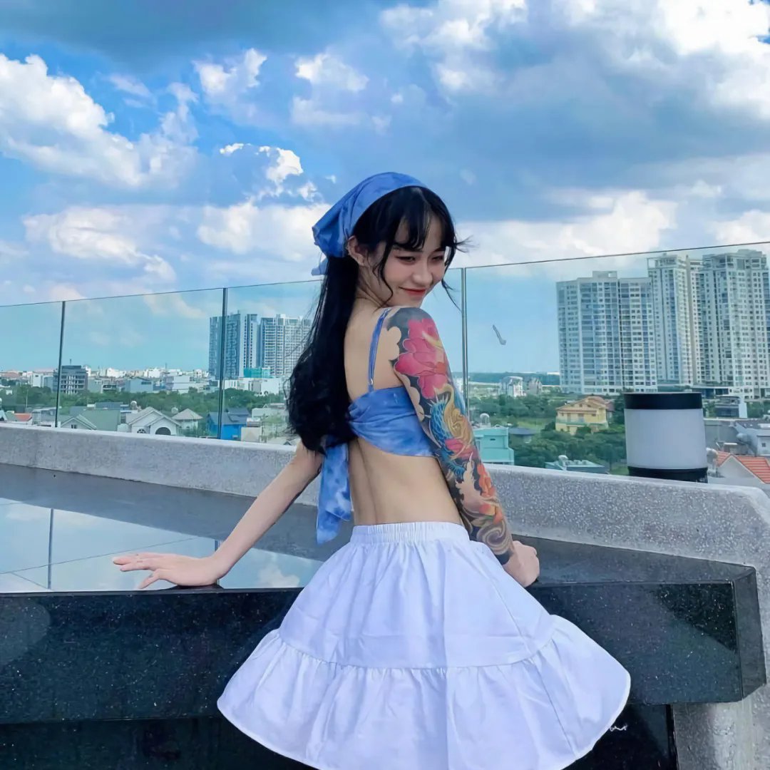红颜浩劫海报